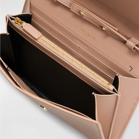 YSL Saint Laurent wallet on chain Cassandre Logo Plaque - Picture 10 of 12